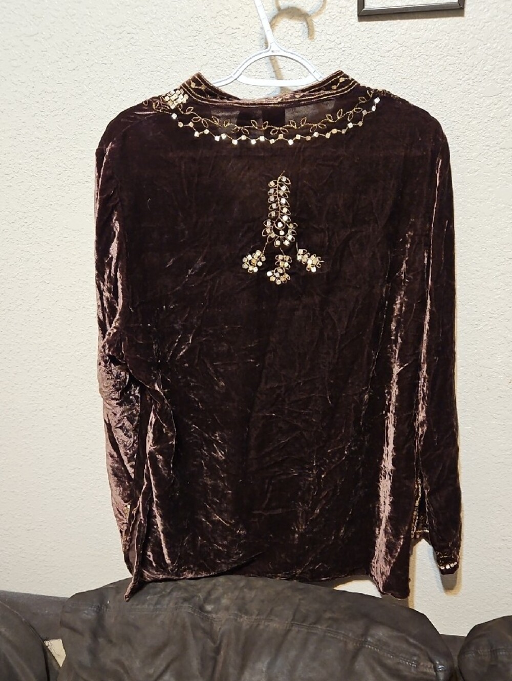 Saint Tropez West Brown Velvet Tunic with Gold Embellishment - Picture 6 of 8